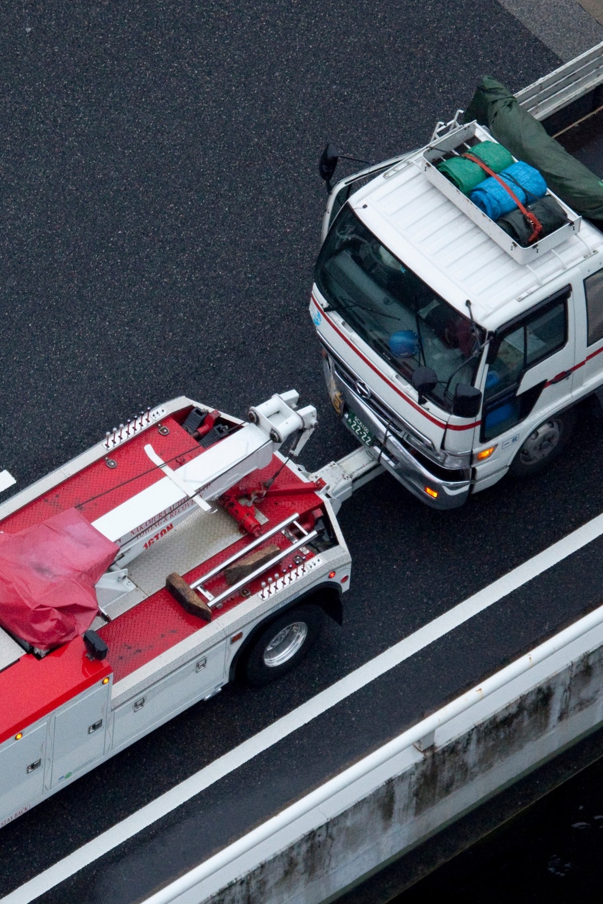 Remorquage d’un véhicule léger en bordure de route dans Chaudière-Appalaches